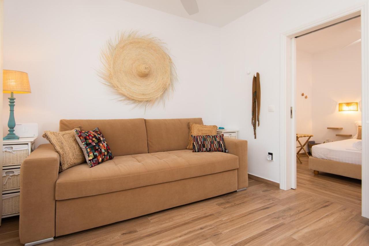 Miles Away Luxury Apartments Platis Gialos  Buitenkant foto
