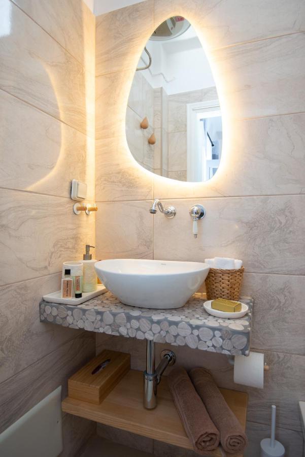Miles Away Luxury Apartments Platis Gialos  Buitenkant foto
