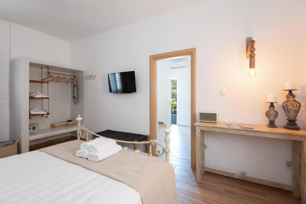 Miles Away Luxury Apartments Platis Gialos  Buitenkant foto