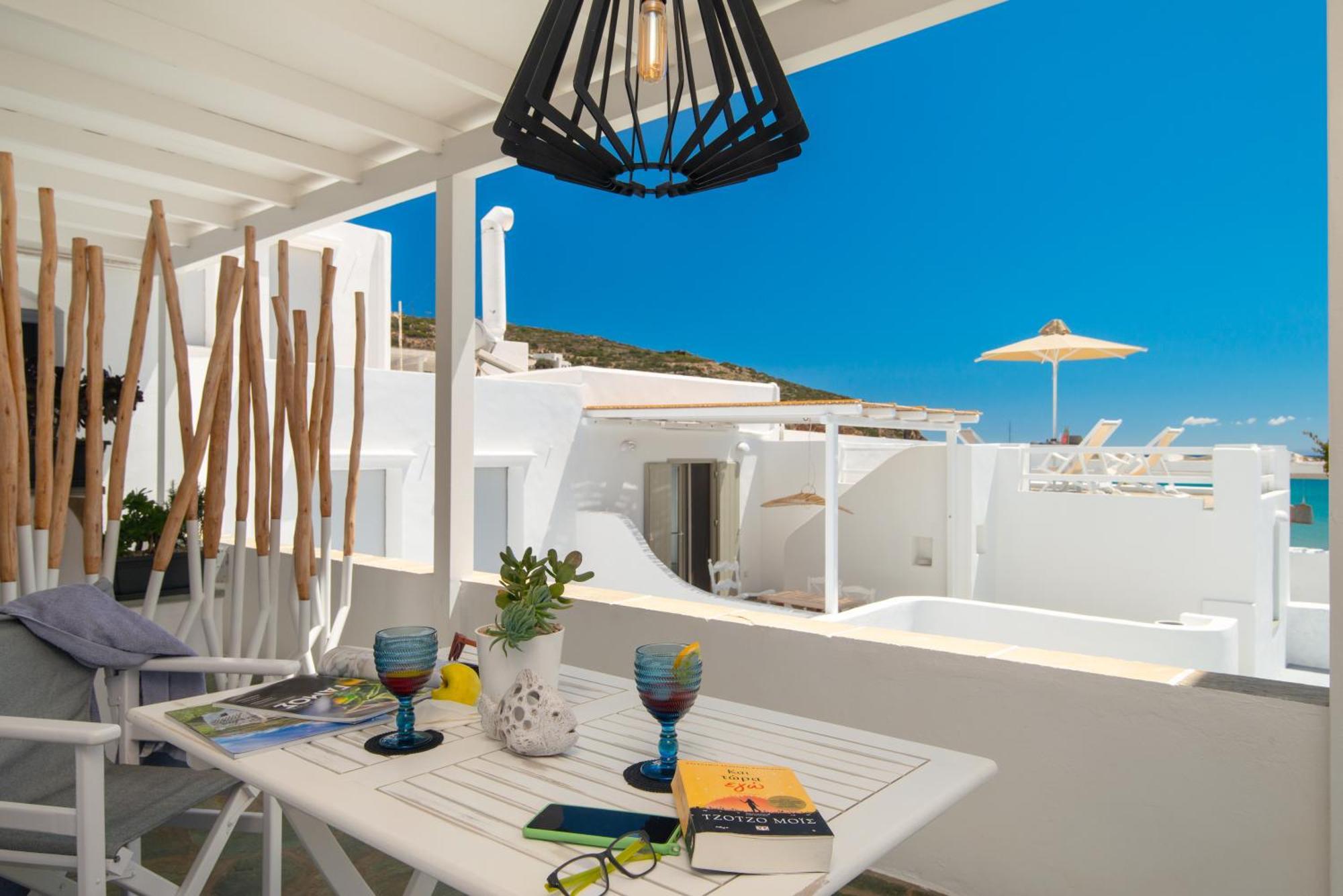 Miles Away Luxury Apartments Platis Gialos  Buitenkant foto