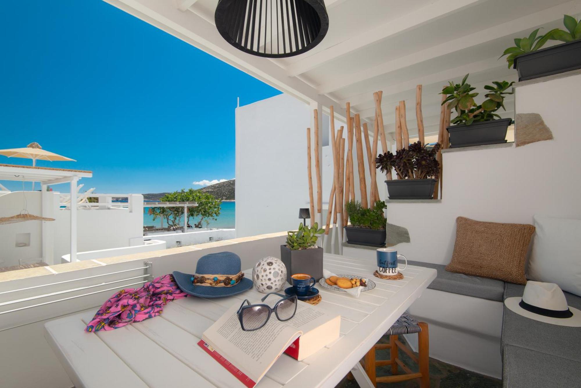 Miles Away Luxury Apartments Platis Gialos  Buitenkant foto
